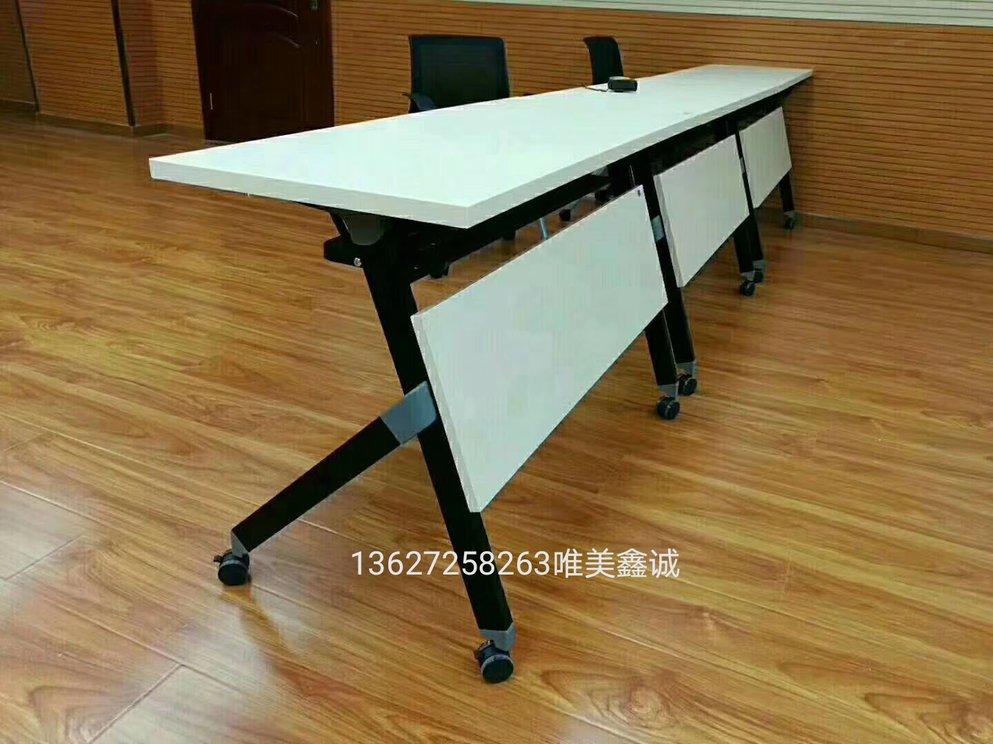 鋼架培訓(xùn)桌WM-HY-001
